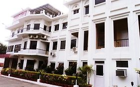 Hotel Delta International